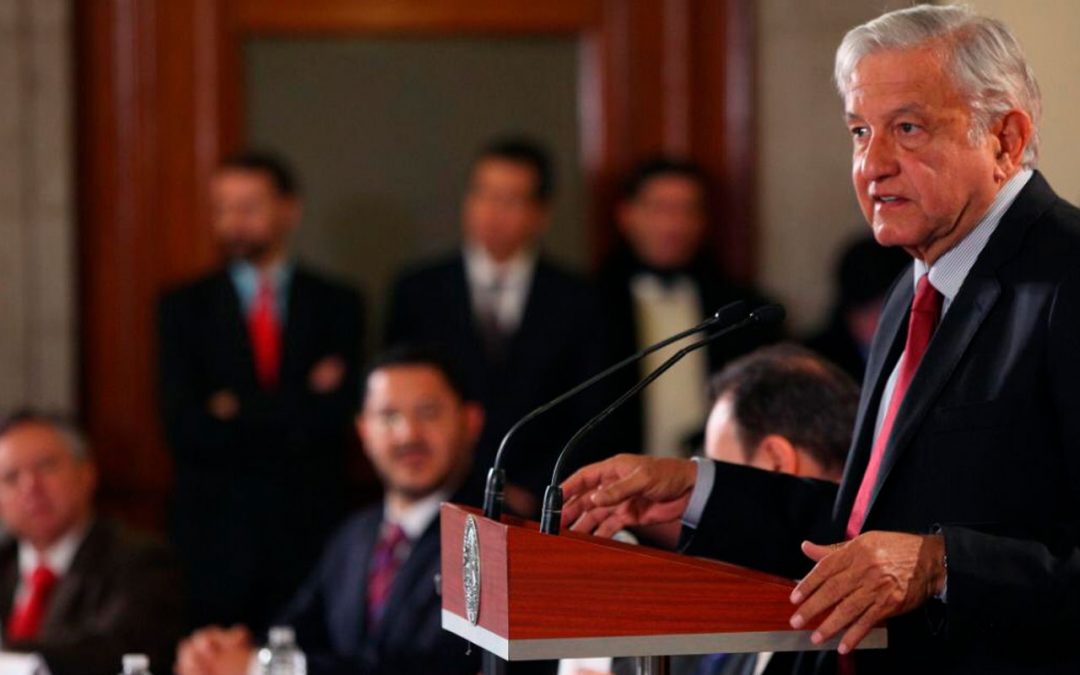 En redes: le recuerdan a AMLO que antes criticó campañas por informes